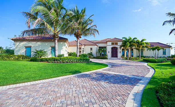 Best Driveway Pavers Contractor  in Saddle Rock, NY